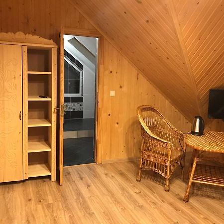 Писанка Плюс Hotel Yaremche Bagian luar foto