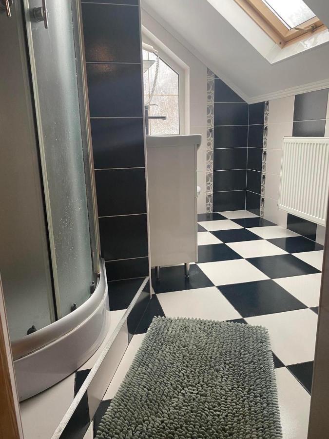 Писанка Плюс Hotel Yaremche Bagian luar foto